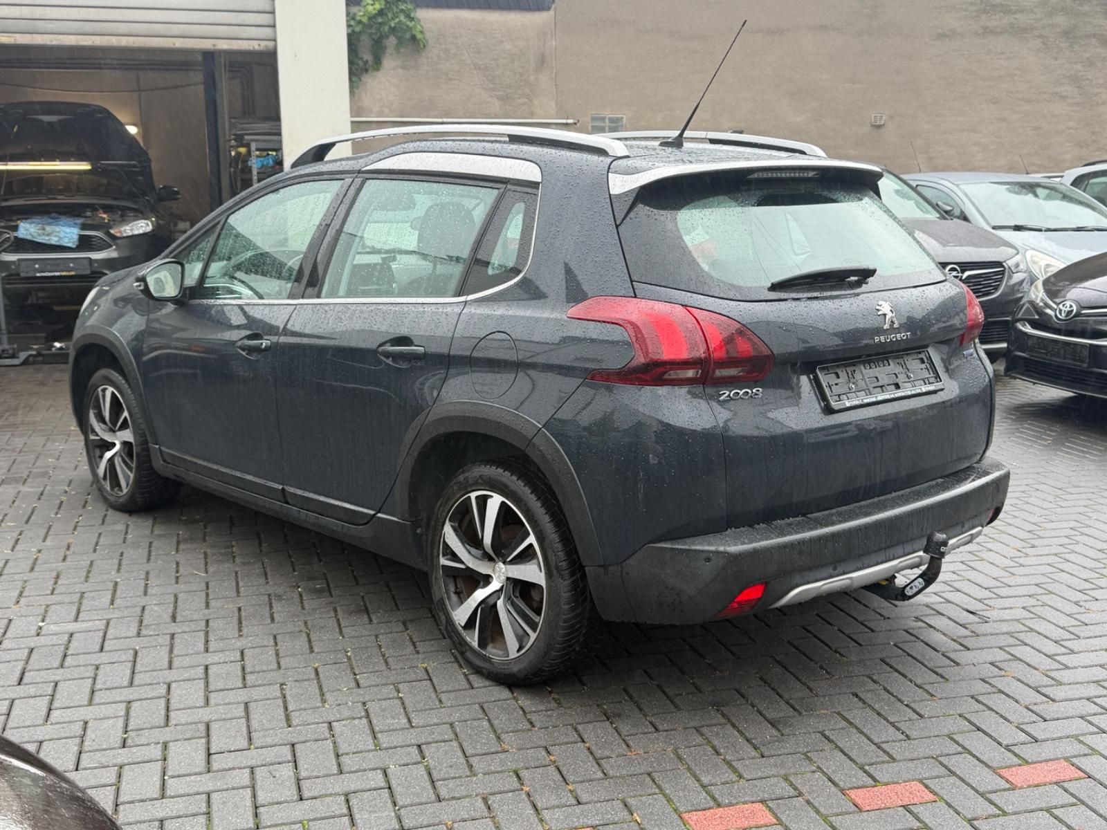 Peugeot 2008 1.2*ZAHNRIEMEN+BREMSEN VORNE NEU*TOP!*