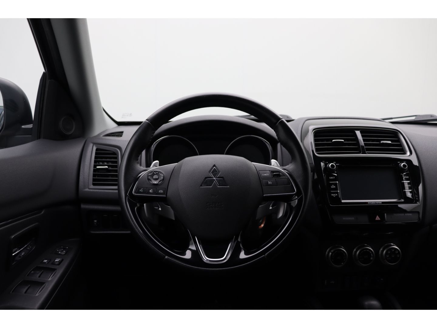 Fahrzeugabbildung Mitsubishi ASX 2.0 Intro Edition 2WD SHZ Klimaautomatik