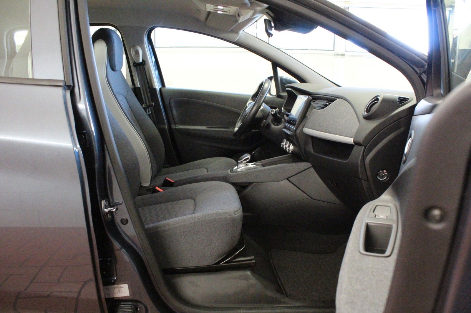 Fahrzeugabbildung Renault ZOE E-Tech 100% elektrisch*Winterpaket*CCS