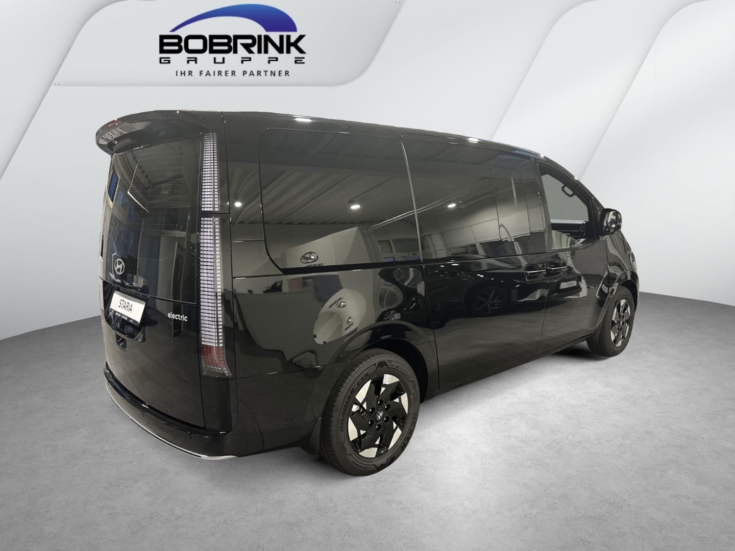 Hyundai STARIA Elektro Calligraphy 7-Sitzer 84 kWh Panor imagem 3