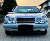 Mercedes-Benz Mercedes E200 W210  TÜV neu  Scheckheft   H-Ke - Mercedes-Benz E 200: Limousine, W210