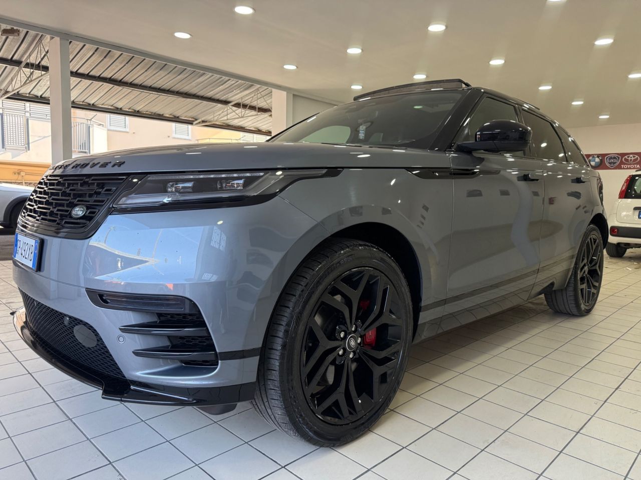Land Rover Range Velar dynamic 2023 imagem 3