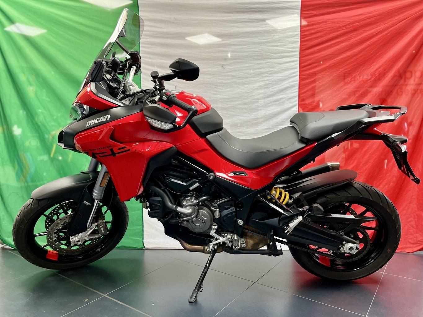 Ducati Multistrada V2 S