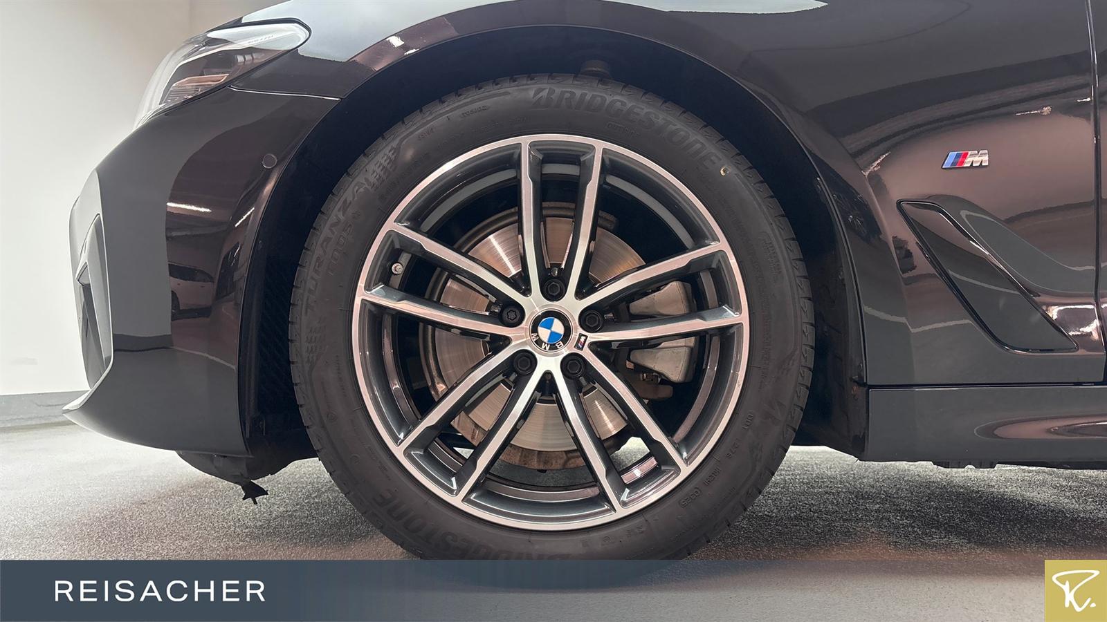 BMW 520iA Tou M-Sport LCProf AHKPano RFK SSV