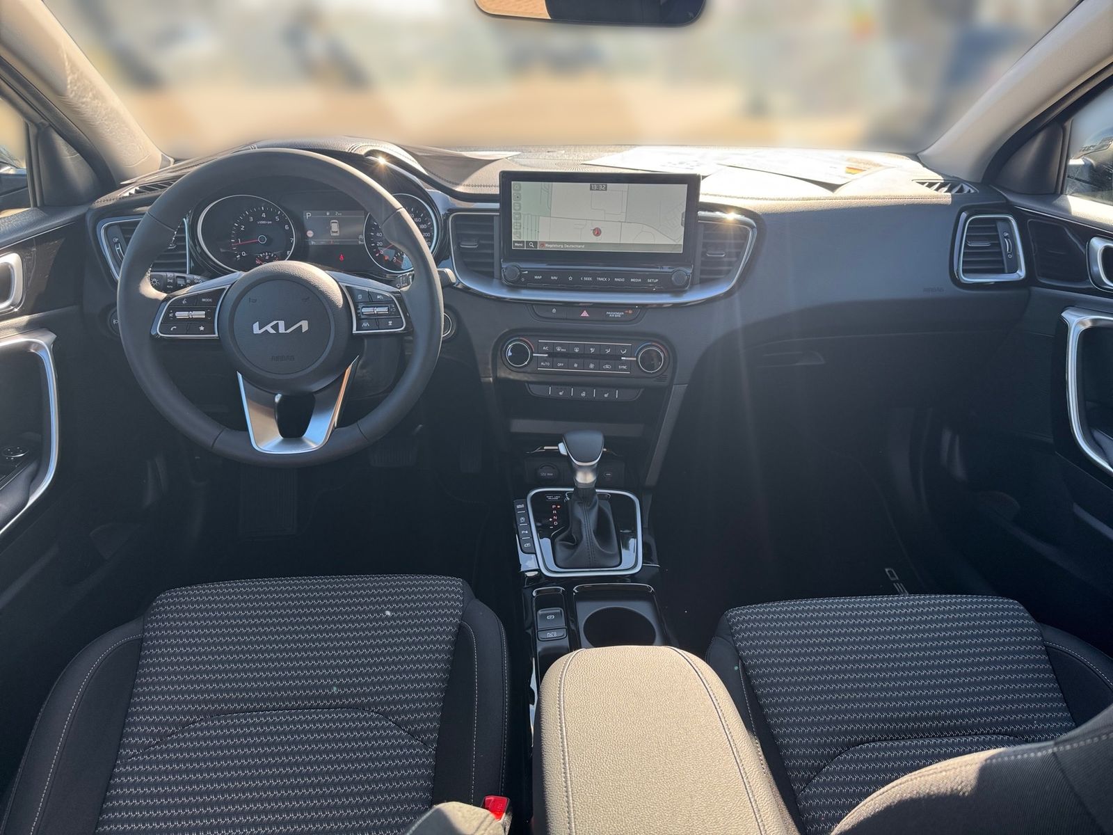 Fahrzeugabbildung Kia CEED_SW 1.5T 140 Ultimate DES JBL