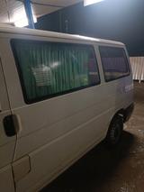 Volkswagen T4 Kastenwagen  - Volkswagen T4: Kasten