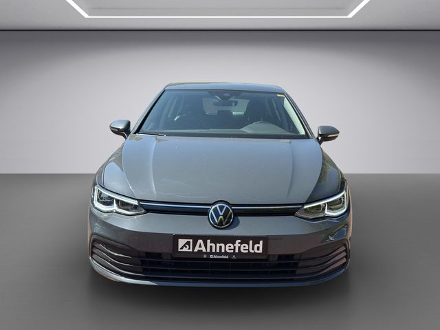 Golf VIII 1.5 eTSI Life DSG PDC SHZ ACC LED