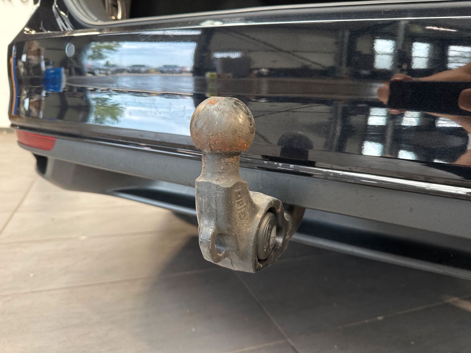 Fahrzeugabbildung Volkswagen Passat Variant 2.0 TDI DSG Business NAV+LED+PANO