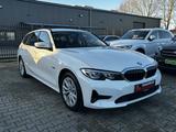 BMW 320 e xDrive Plug-in+ACC+Leder+Carplay+LED+AHK - BMW 320 aus 2021