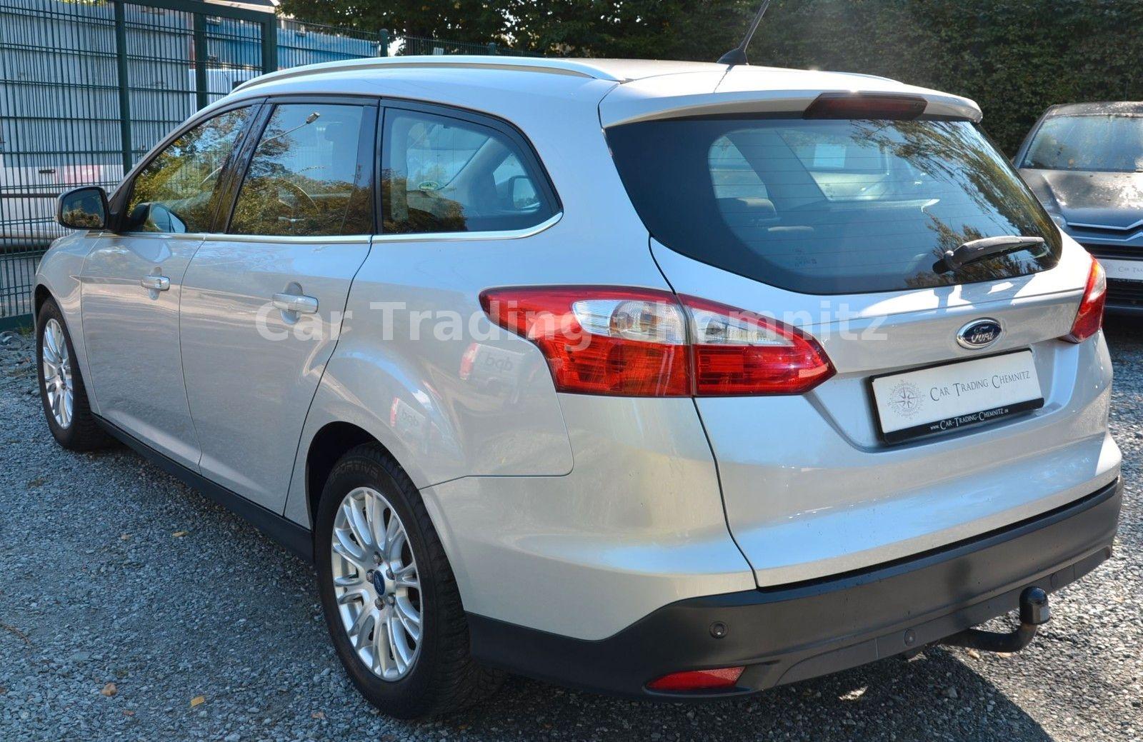 Ford Focus 2012 — photo 7