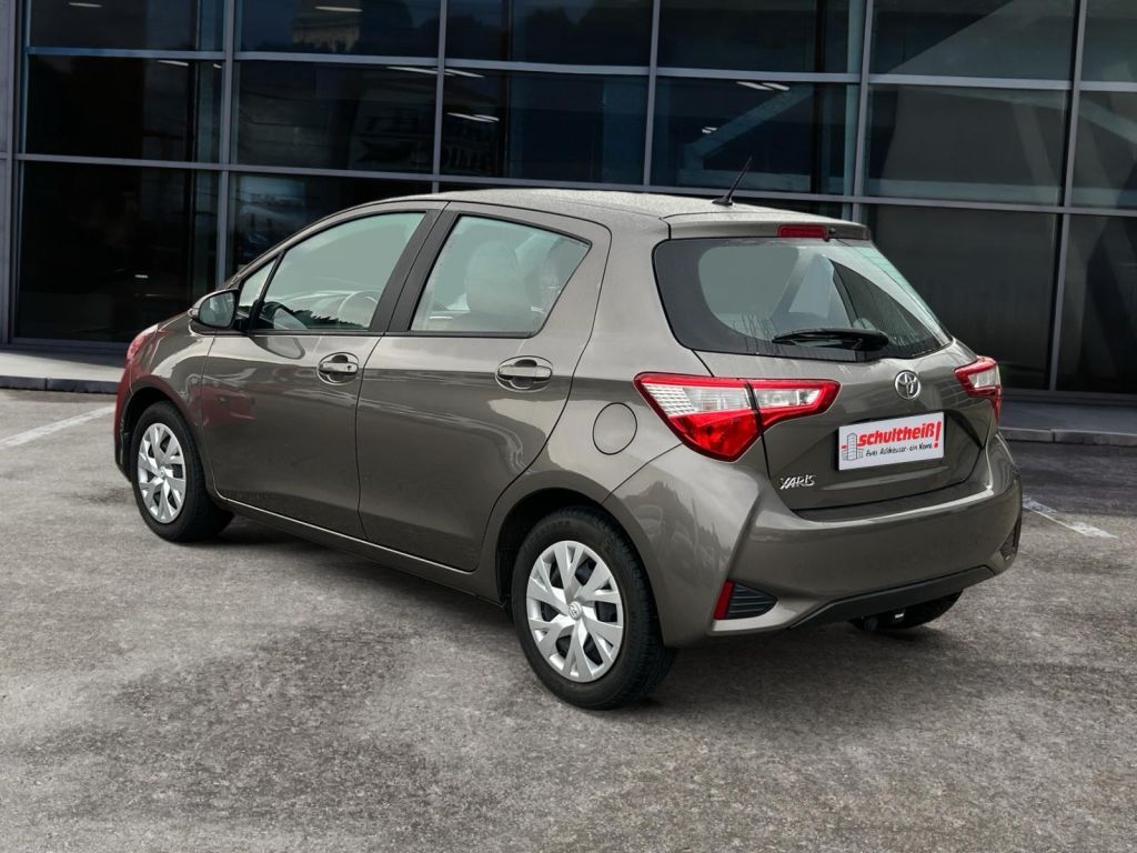 Fahrzeugabbildung Toyota Yaris 1.0 VVT-i Comfort