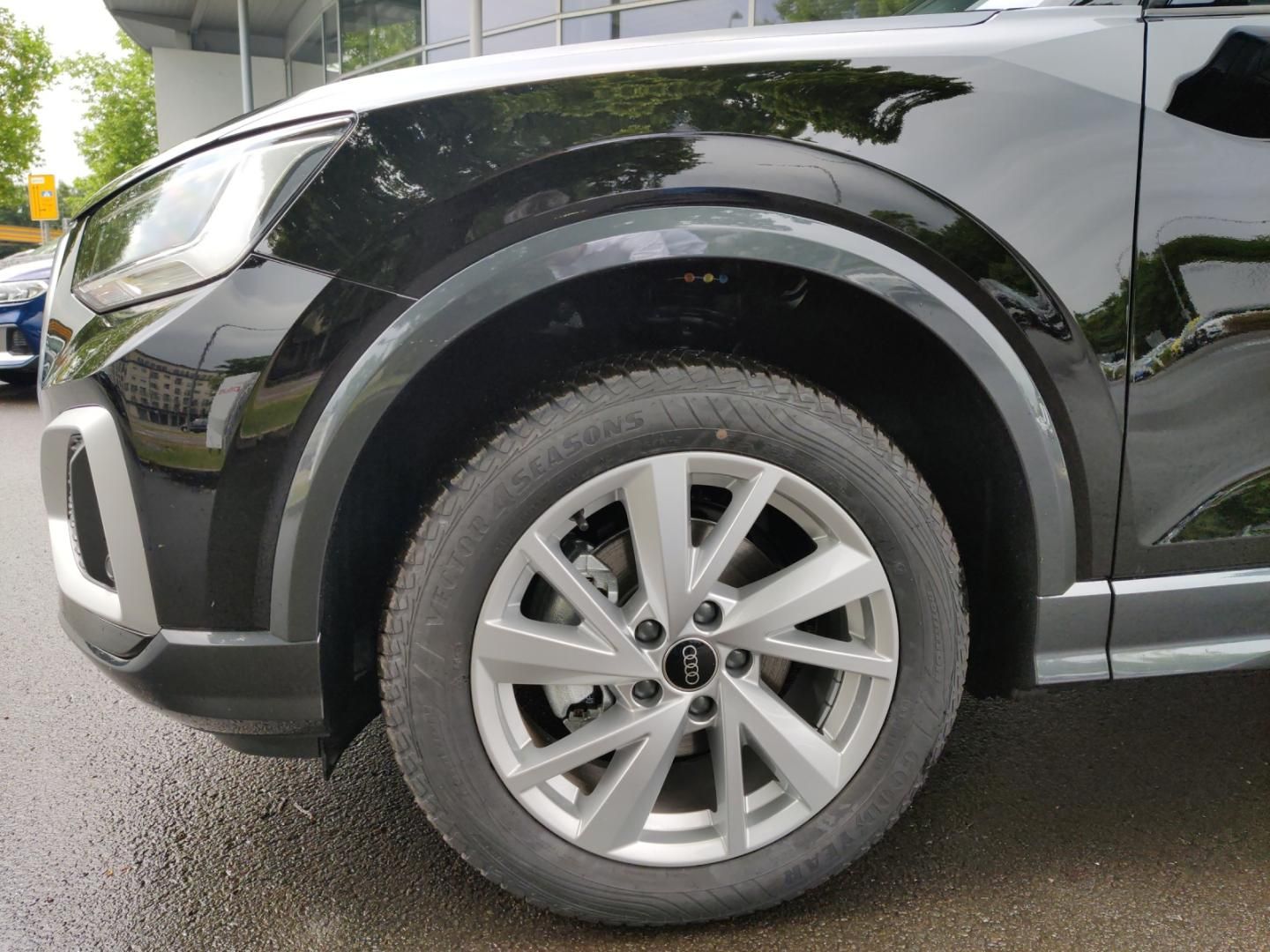 Fahrzeugabbildung Audi Q2 Advanced 30 TFSI, Klima- und Komfortpaket, In