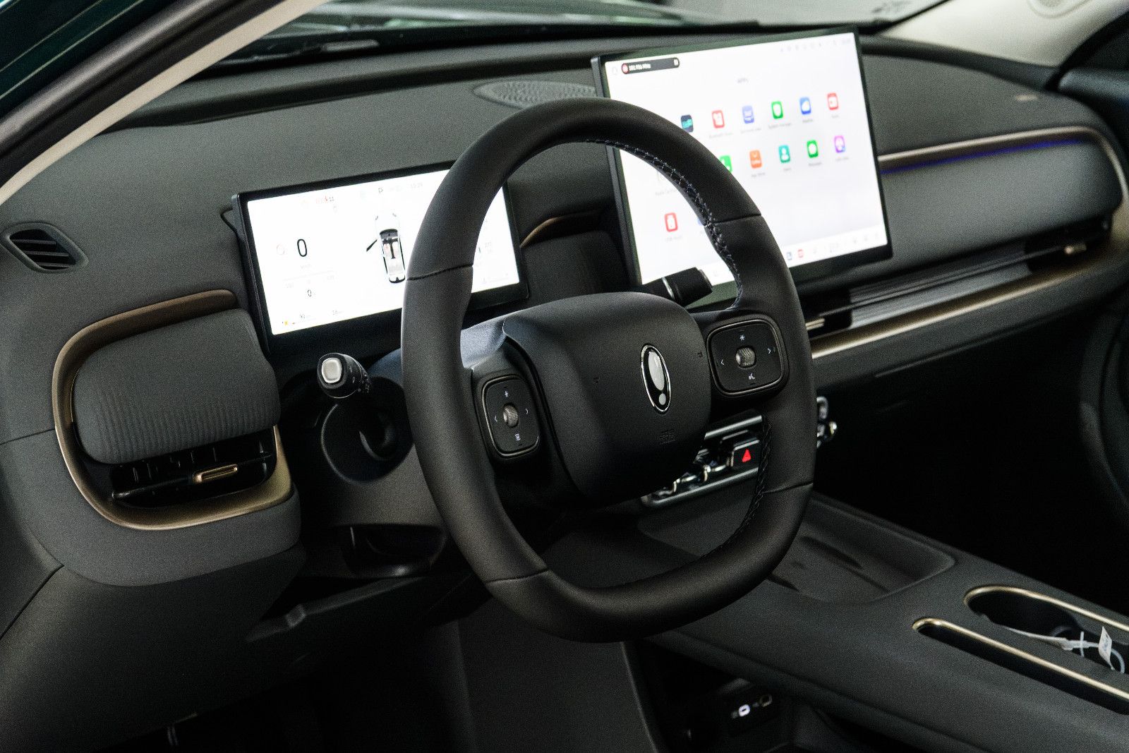 Fahrzeugabbildung GWM GWM ORA 5 SUV Hybrid Luxury 1.5 Turbo