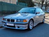BMW E36 318iS Coupe  - BMW 318 aus 1993: 318i E36