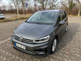 Volkswagen Touran 2.0 TDI Highline R Line LED AHK 7 Sitz - VW Touran Gebrauchtwagen in Ludwigshafen