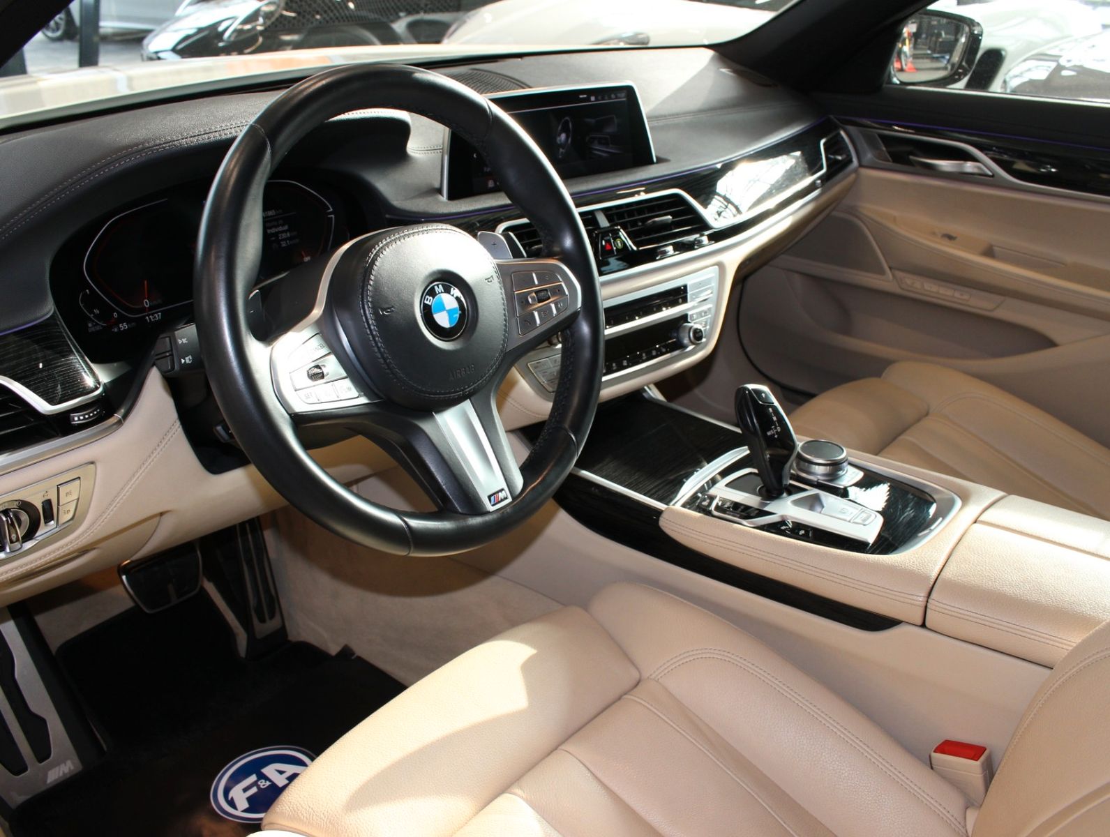Fahrzeugabbildung BMW 730d M-Sportpaket*Soft-Close*Massage Sitze*Hud
