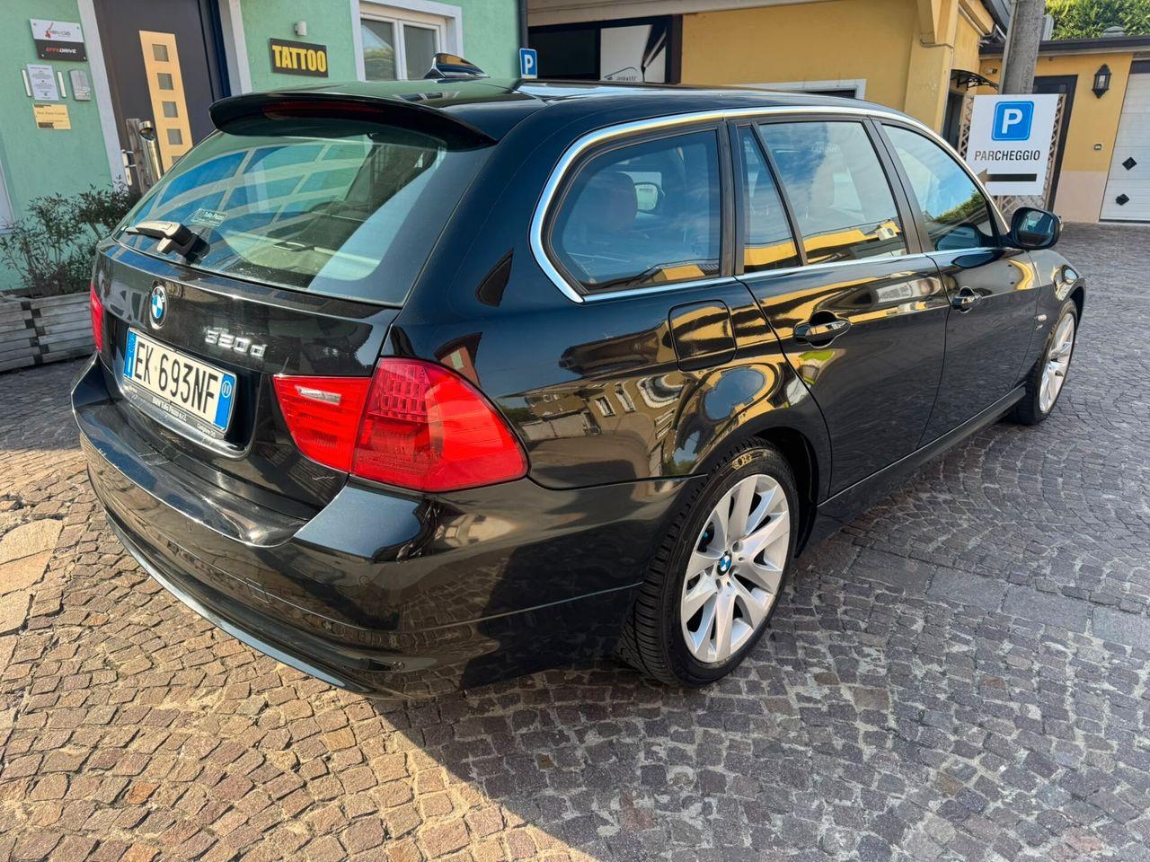 BMW 320 2011 — photo 6