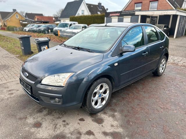 Ford Focus Lim. Style/Navi/Kamera/Alu/Tüv Neu