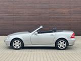 Mercedes-Benz SLK 230 KOMPRESSOR / MOPF / GARAGENWAGEN - gebrauchte Mercedes-Benz SLK 230 aus dem Jahr 2002