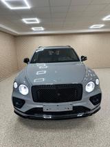 Bentley Bentayga - - Bentley Bentayga aus 2023
