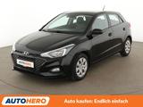 Hyundai i20 1.2 Select *NAVI*ALU*KLIMA* - Hyundai i20: Schwarz