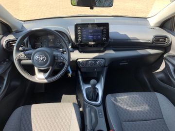 Toyota Yaris - 5