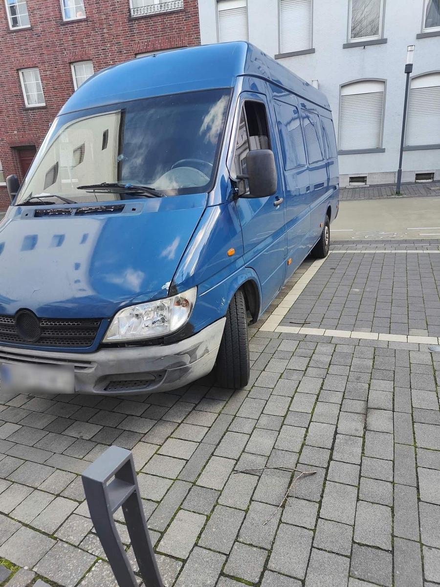 Mercedes-Benz Sprinter