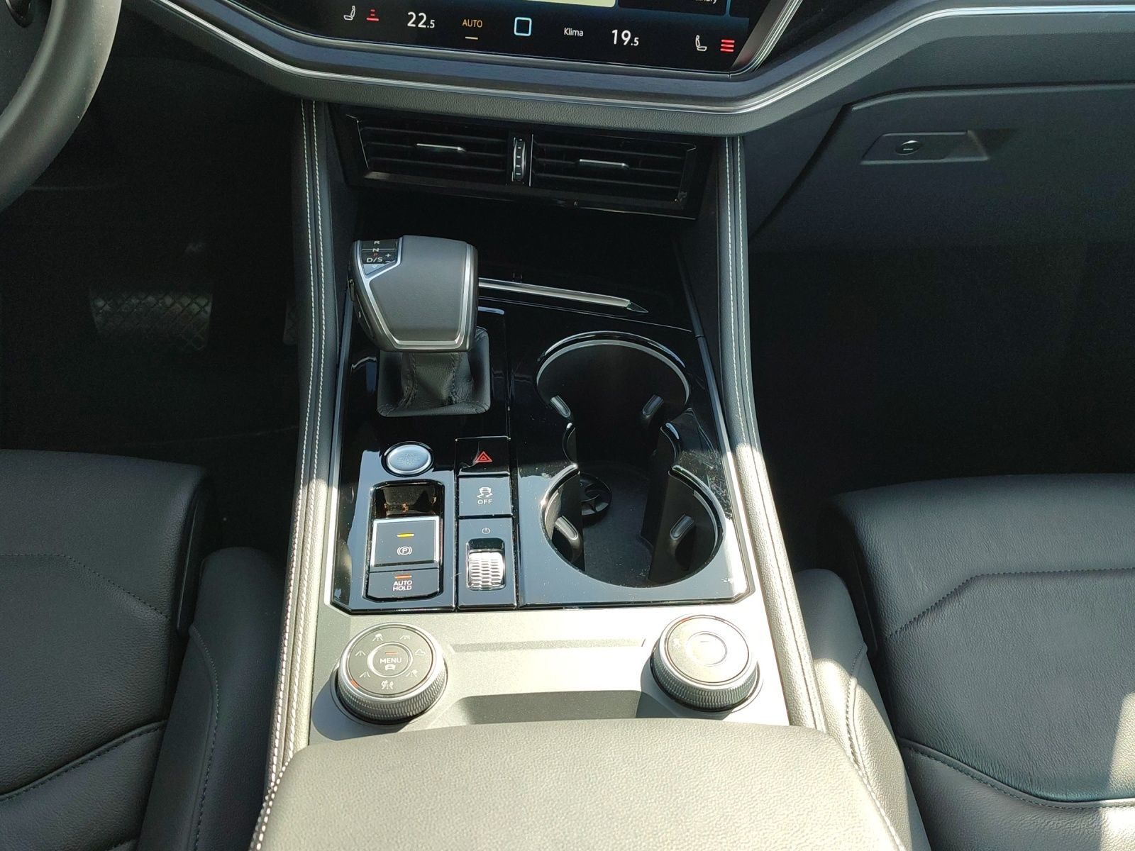 Volkswagen Touareg - Bild 9