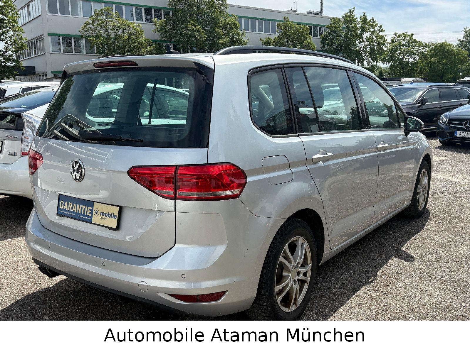 Volkswagen Touran 2.0 TDI Comfortline DSG / Navi / 7-Sitze
