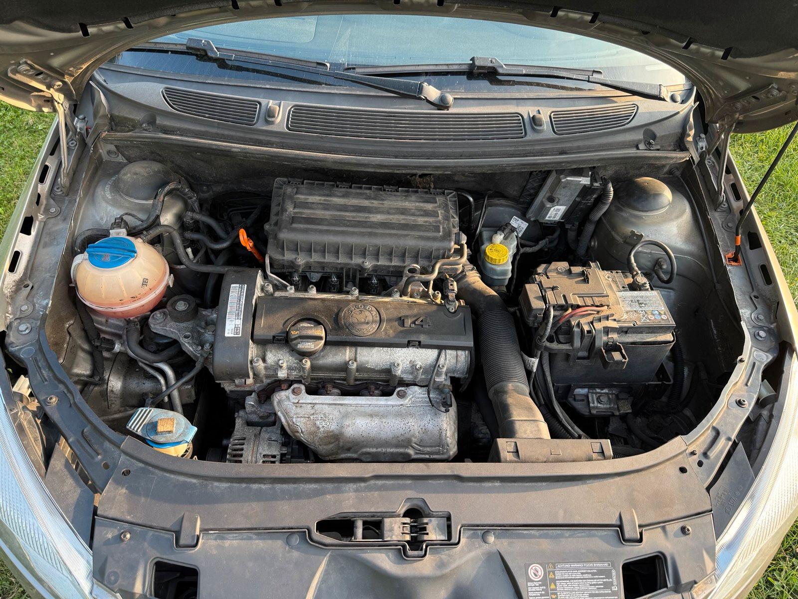 Skoda Fabia 2012 — photo 15