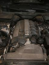 BMW E39 523i - BMW 523: E39 523i