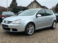 Volkswagen Golf 2.0 FSI Comfortline SHZ Klima 6Gang