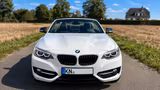 BMW 220i Cabrio Sport Line / 2 Jahre Garantie  - BMW 2 Series: Von Privat