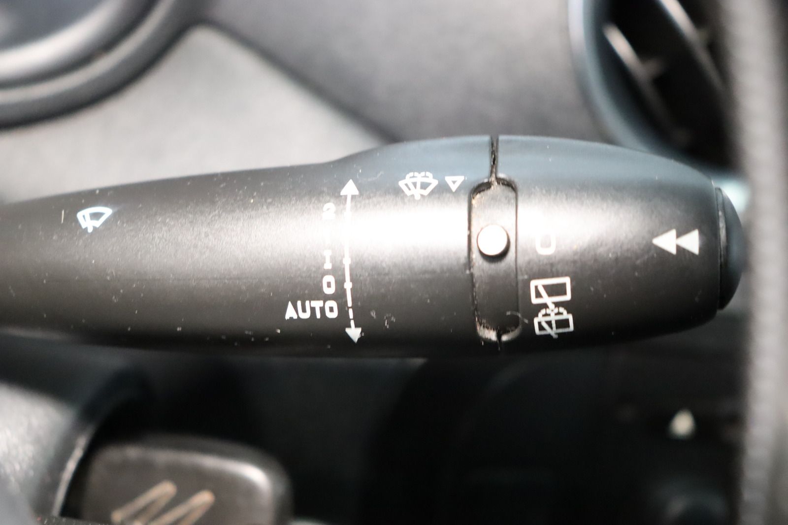 Fahrzeugabbildung Citroën C3 1.4 16V SensoDrive Exclusive