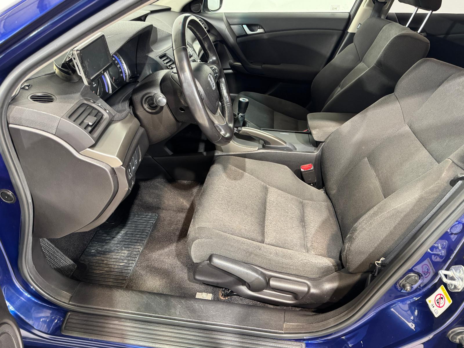 Honda Accord 2009 — photo 8
