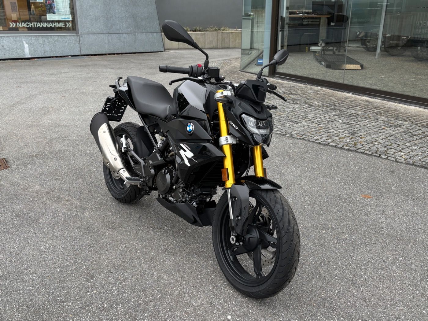 Fahrzeugabbildung BMW G 310 R