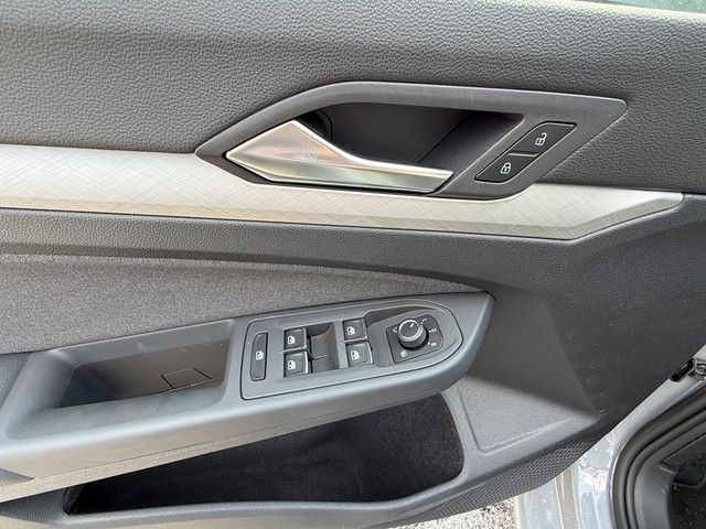 Volkswagen Golf - Bild 12