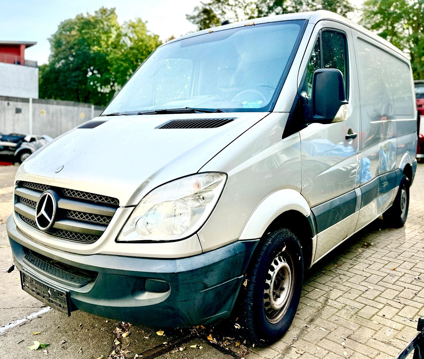 Mercedes-Benz Sprinter BRILLANTSILBER METALLIC *Defekt*