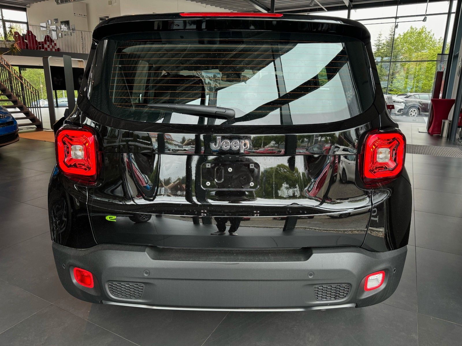 Fahrzeugabbildung Jeep Renegade Altitude Facelift, LED, NAVI, KAMERA