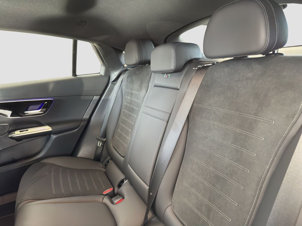 Fahrzeugabbildung Mercedes-Benz GLC 220 d 4M Cp. AMG*NIGHT*RFK*DAB*DIGITAL*19''*
