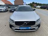 Volvo V90 Kombi R Design Recharge Plug-In Hybrid AWD - silberne Volvo V90