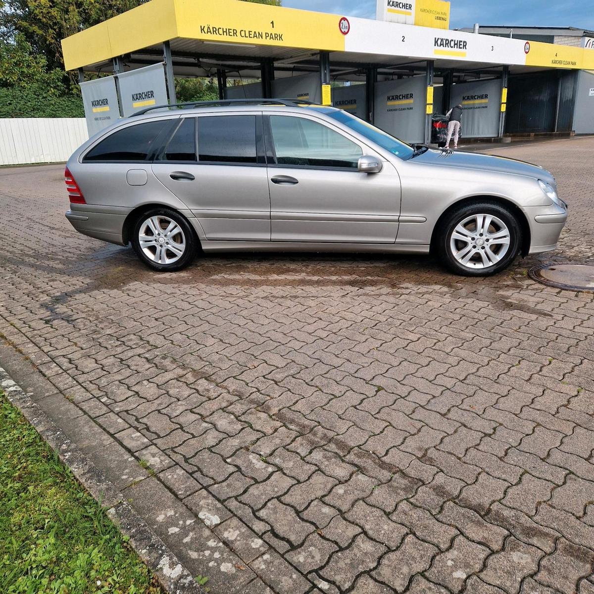 Mercedes-Benz C200 2006 — photo 7