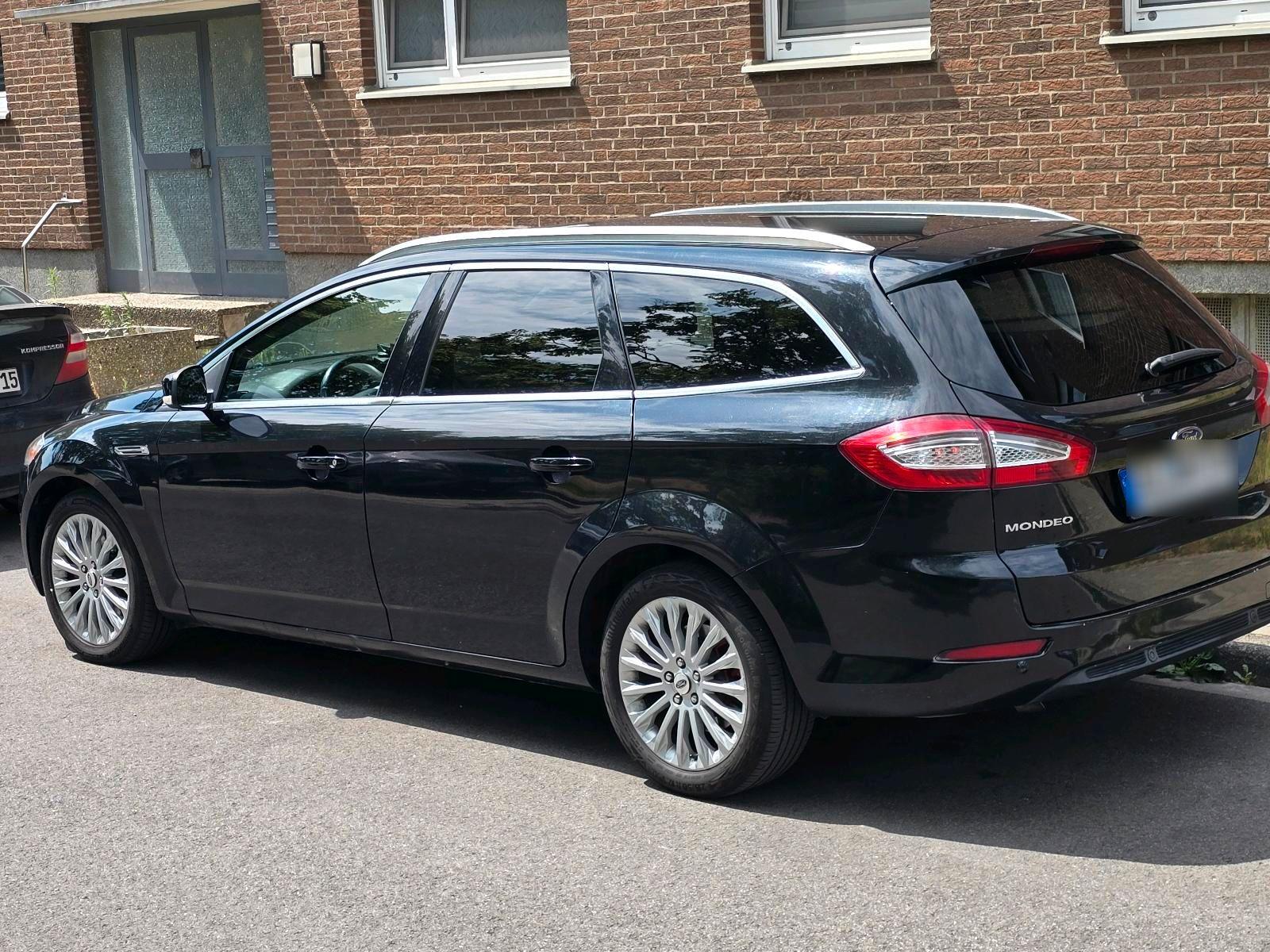 Ford Mondeo 2014 — photo 14