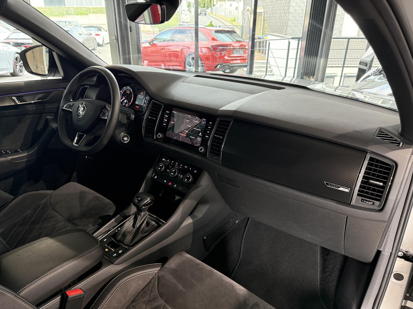 Skoda Kodiaq Sportline 4x4*7-SITZER*LED*KAMERA*AHK*