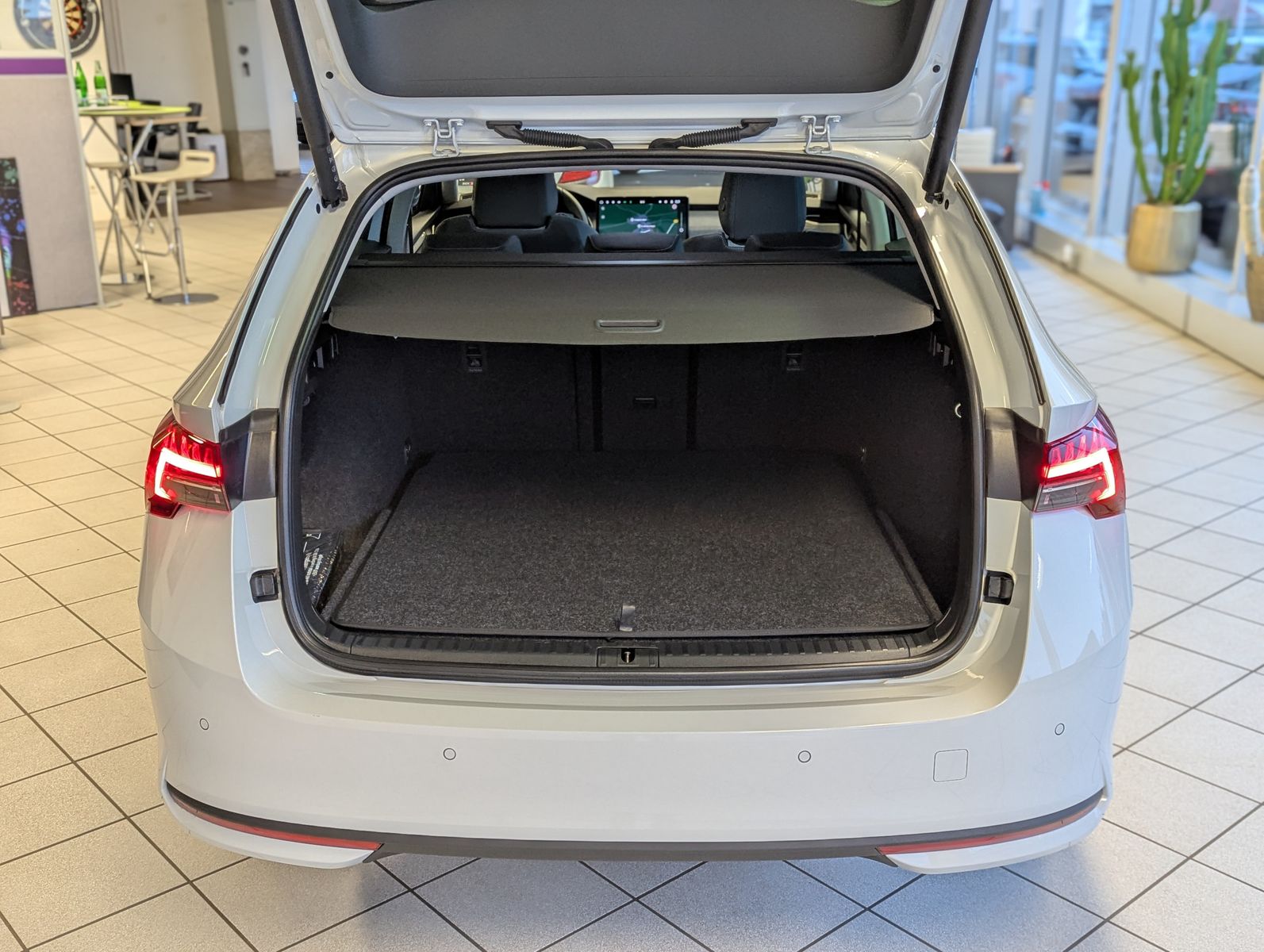 SKODA Octavia 1.5 TSI DSG ACC Style-Paket AHK 5J Garan - Image 16