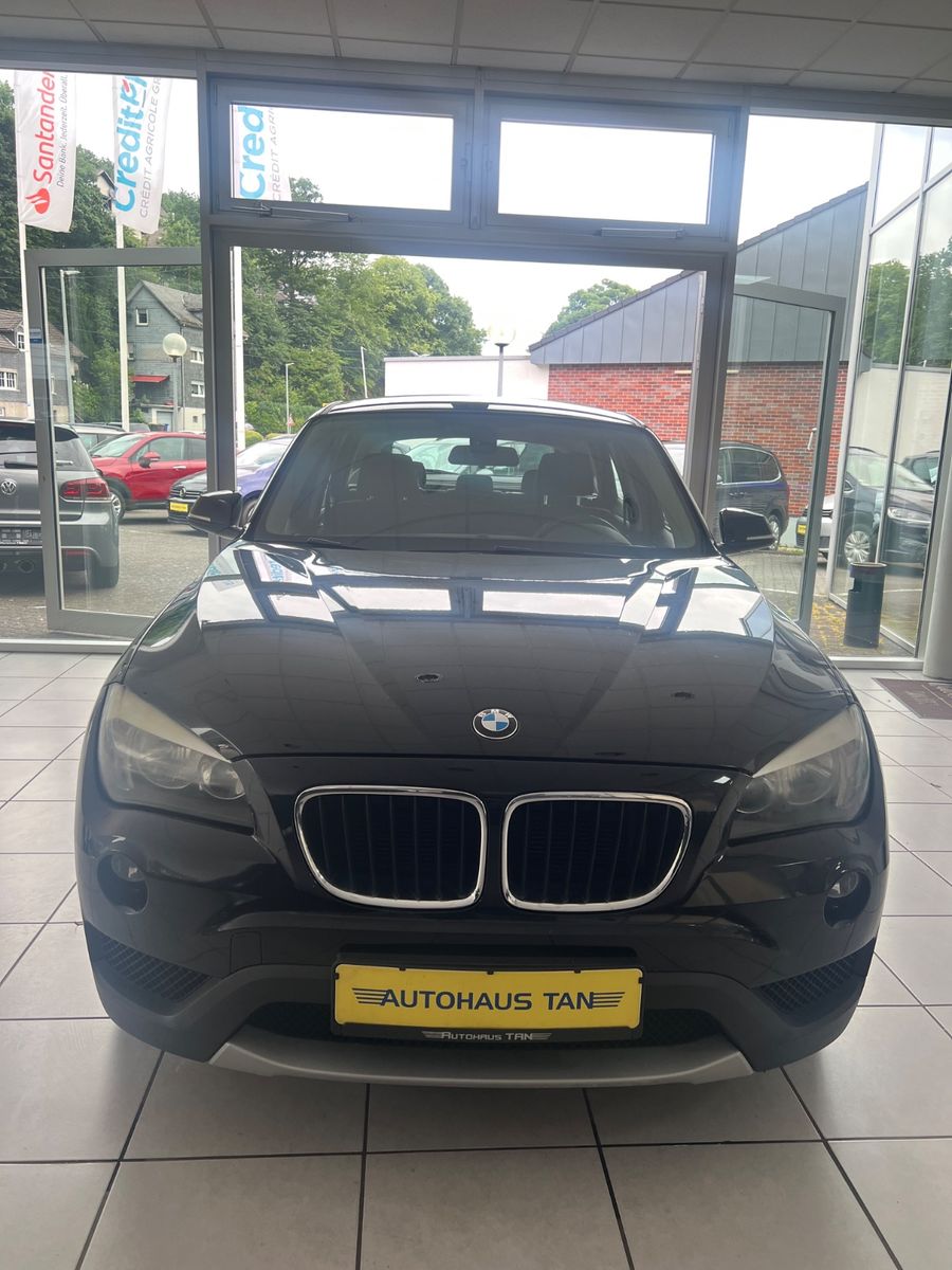 Fahrzeugabbildung BMW X1 18 d xDrive * AUTOMATIK *