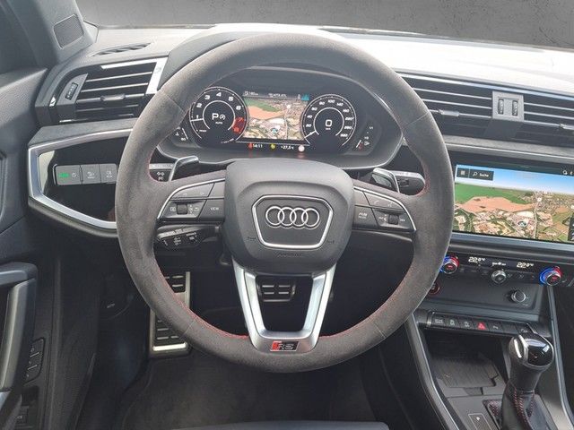 Fahrzeugabbildung Audi RS Q3 quattro S tronic HD-Matrix Navi ACC AHK Le
