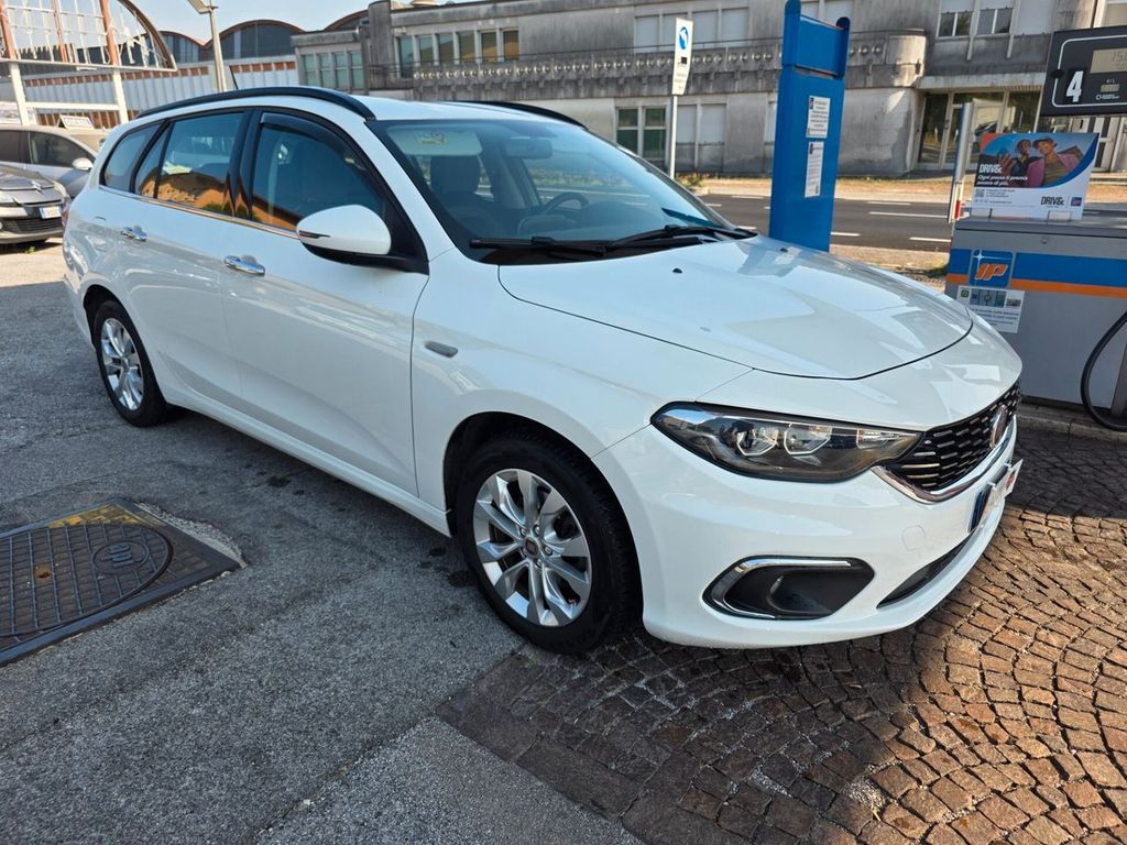 Image of Fiat Tipo