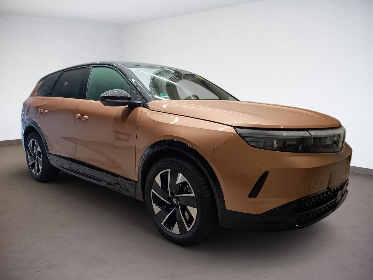 Fahrzeugabbildung Opel Grandland ElektrikGS 157KW