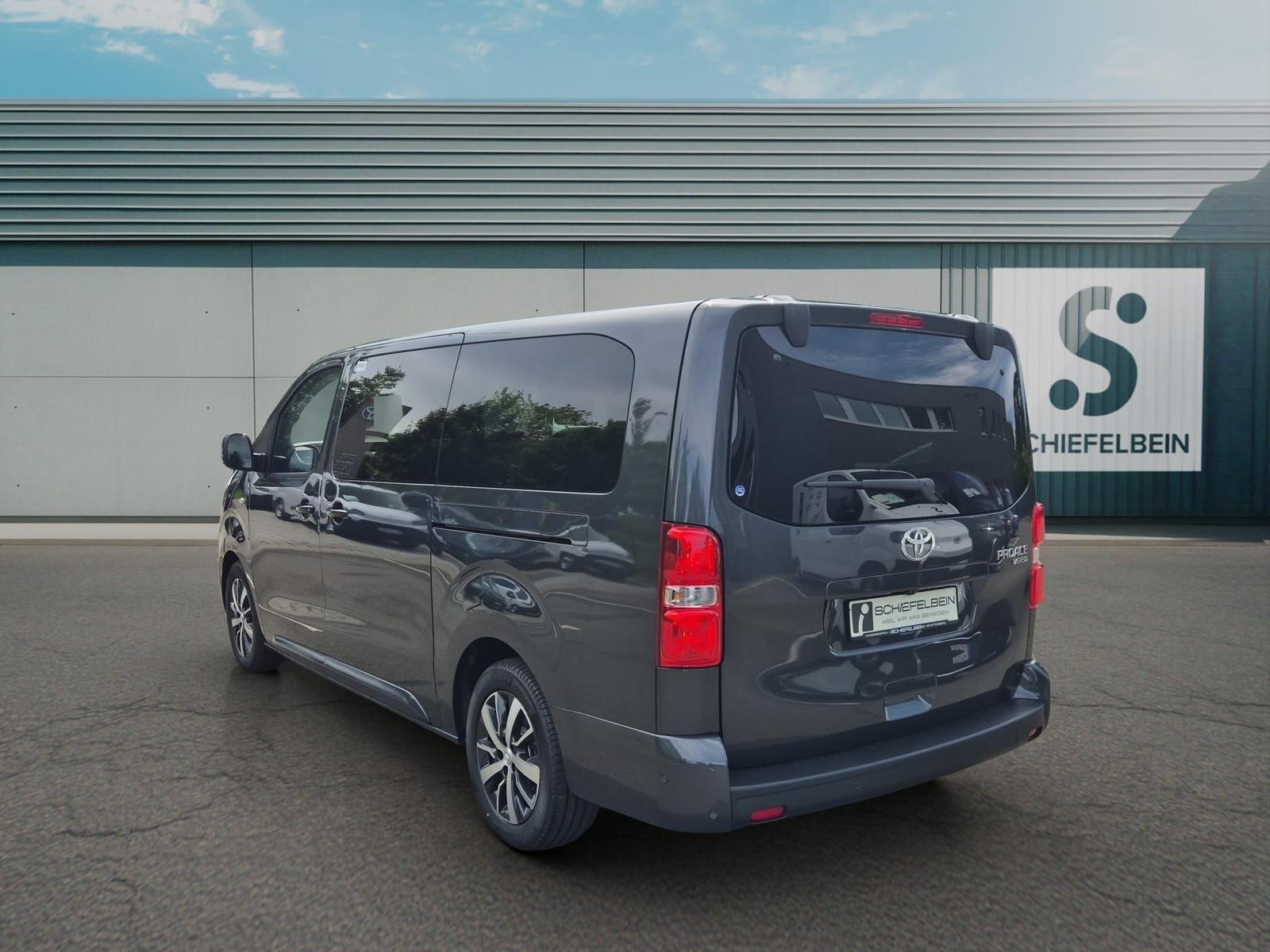 Toyota Proace Verso L2 2.2 Teamplayer Automatik